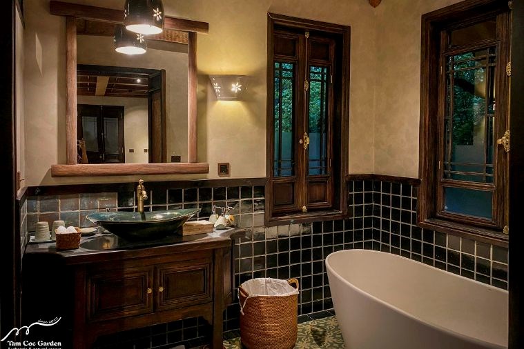 Mountain Verandah Chamber